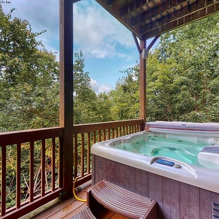 Villa Red Roof Retreat Cleveland Exterior foto