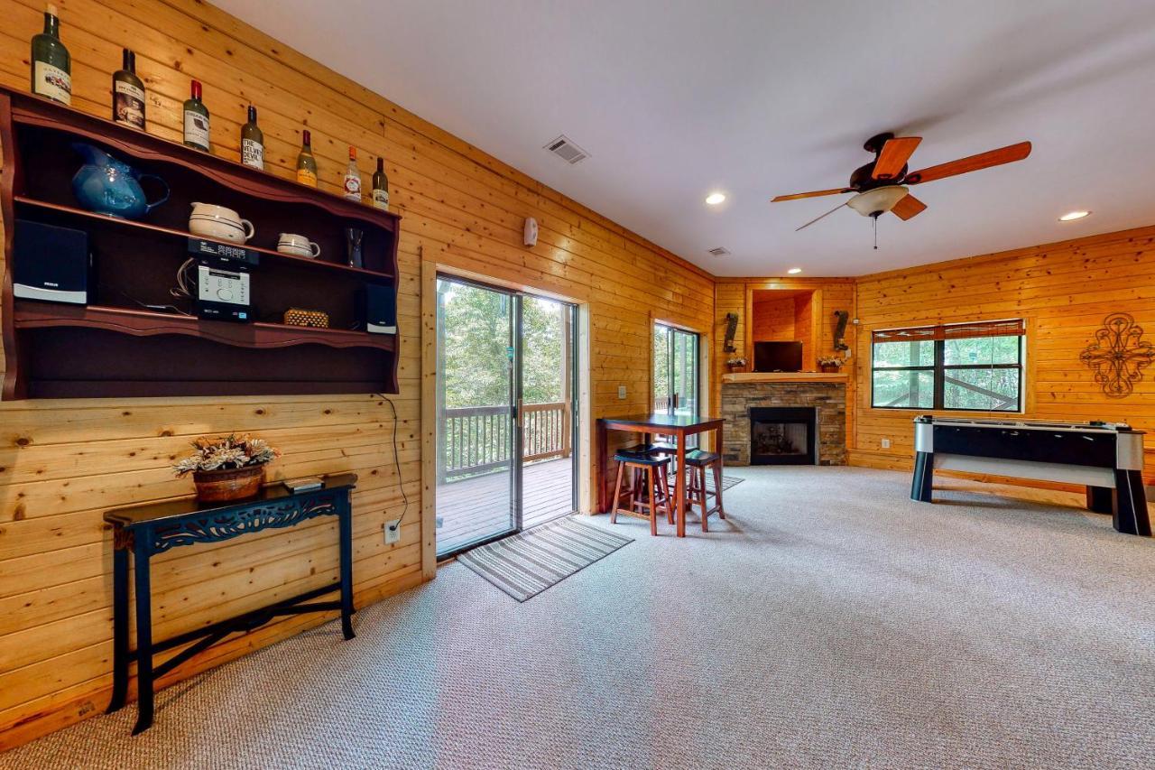 Villa Red Roof Retreat Cleveland Exterior foto