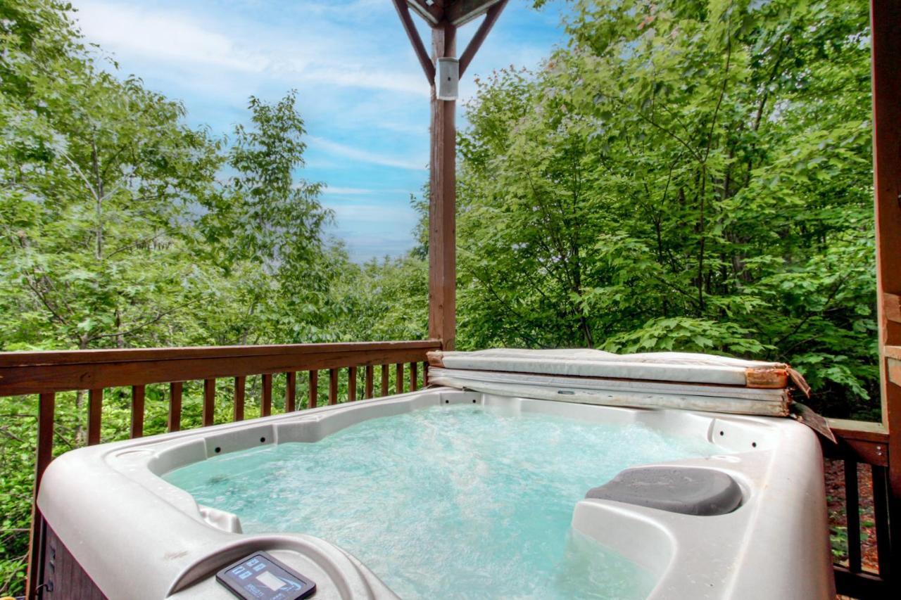 Villa Red Roof Retreat Cleveland Exterior foto